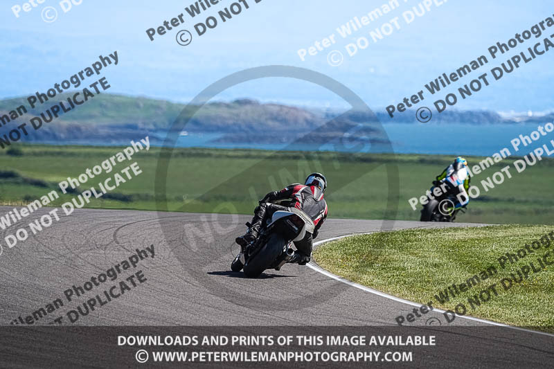 anglesey no limits trackday;anglesey photographs;anglesey trackday photographs;enduro digital images;event digital images;eventdigitalimages;no limits trackdays;peter wileman photography;racing digital images;trac mon;trackday digital images;trackday photos;ty croes